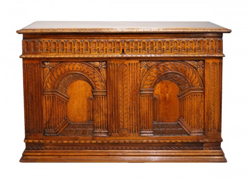 French Renaissance chest, walnut, decorated with &quot;perspectives&quot;, 16th centu