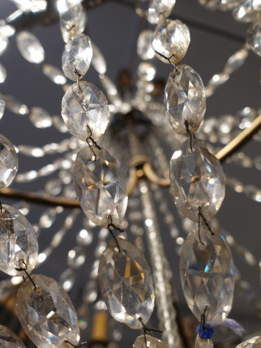 A 19th Century Bronze And Crystal Chandelier - Lighting Style Restauration - Charles X