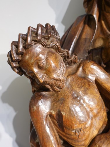 11th to 15th century - French Pieta In Carved, Walnut, Late 15th Century