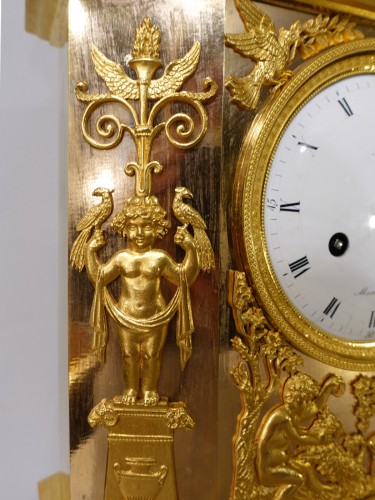 Antiquités - French Restauration Gilt bronze clock signed &quot;Mesnil in Paris&quot;