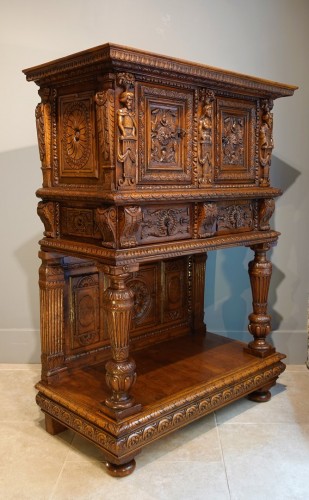 Crédence Dressoir Renaissance en noyer et chêne circa 1570/1580 - Mobilier Style Renaissance