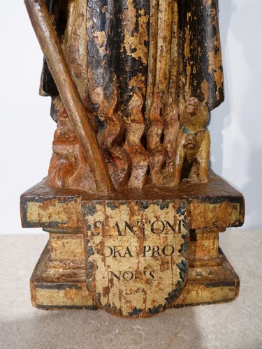 Antiquités - Saint Anthony hermit in carved and polychrome wood 17th century