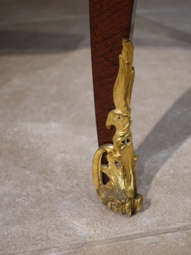 18th century -  Louis XV commode in flower marquetry, 18th century