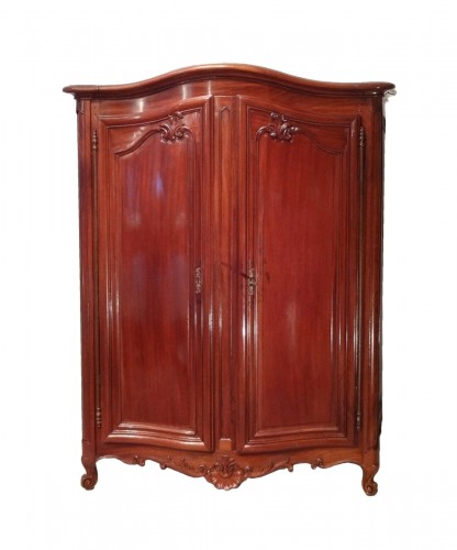 Petite armoire Louis XV dite "Bassette" d'époque XVIIIe