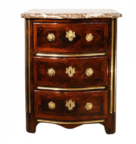 Commode Régence en palissandre estampillée Louis Delaitre - Époque XVIIIe