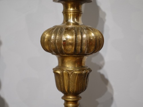 Lighting  - Pair of large bronze candlesticks from the 17th century