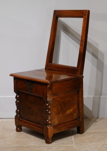 Louis XIII salt chair, in walnut, 17th century - Seating Style Louis XIII