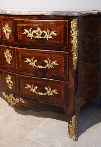 Commode Louis XV en palissandre d'époque XVIIIe - Mobilier Style Louis XV