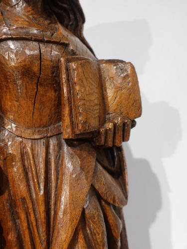 Antiquités - Sainte Catherine in carved oak - 15th century