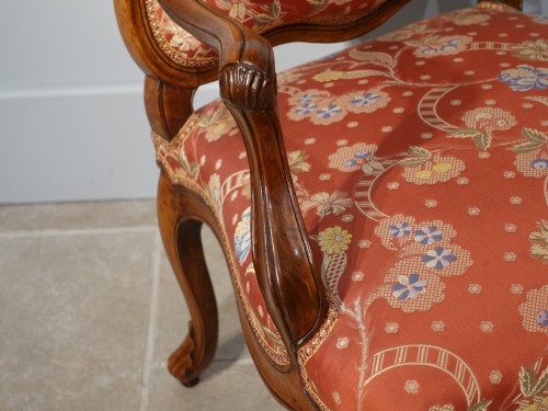 Louis XV - Suite of four armchairs and two chairs stamped Nogaret A Lyon