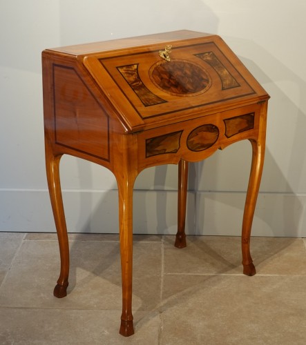 Mobilier Bureau et Secrétaire - Bureau de pente Dos d'âne J. F Hache circa 1770