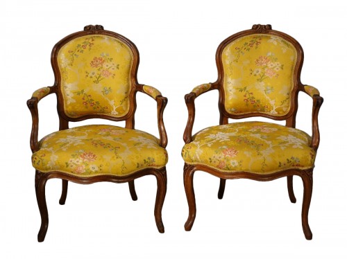 Pair of Louis XV "cabriolet" armchairs