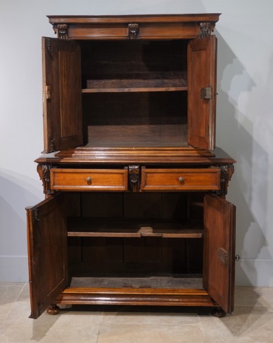 Renaissance chest / cabinet in walnut, late 16th century - 