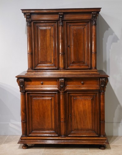 Antiquités - Renaissance chest / cabinet in walnut, late 16th century
