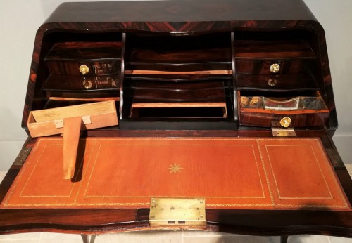 Bureau « dos d'âne » Louis XV - Louis XV