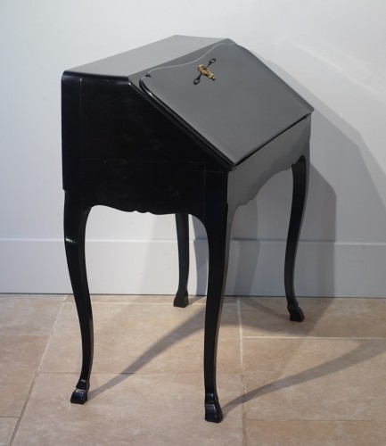 18th century - Slope desk, black lacquered, stamped Jean-François HACHE