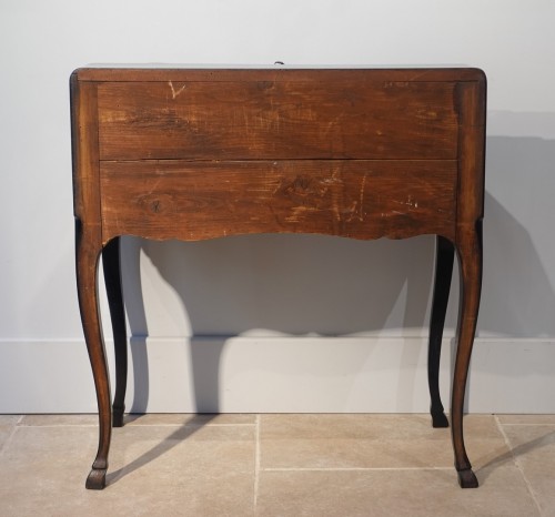 Louis XV - Bureau de pente laqué noir estampillé Jean-François HACHE