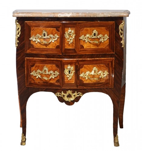 Commode marquetée Louis XV estampillée MONDON