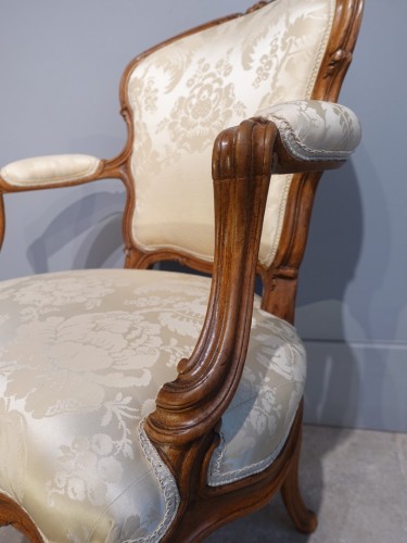 18th century - Suite of six armchairs attributed to Pierre Nogaret