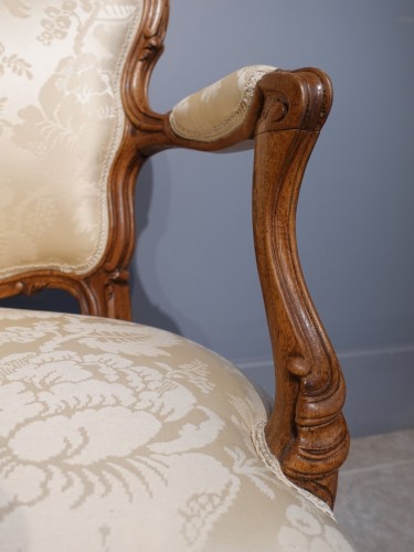 Suite of six armchairs attributed to Pierre Nogaret - Louis XV