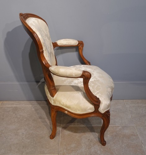 Antiquités - Suite de six fauteuils attribués à Pierre Nogaret