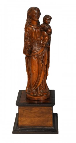 Vierge à l'Enfant en buis fin du XVIIe siècle