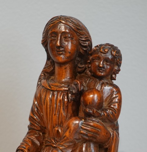 Vierge à l'Enfant en buis fin du XVIIe siècle - Régence