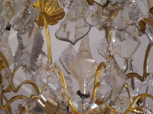 Antiquités - Lustre en cristal et bronze du XVIIIe siècle
