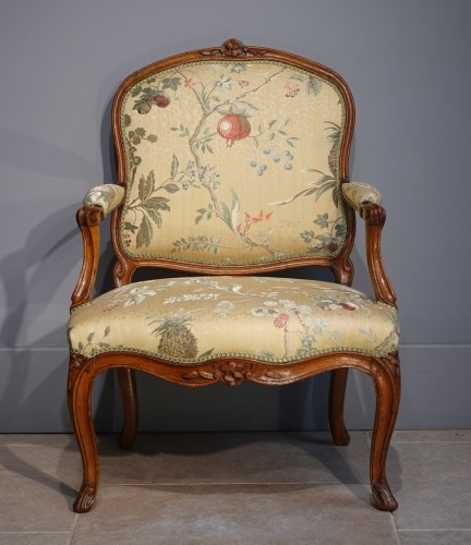 Paire de fauteuils à dossier plat Louis XV époque XVIIIe - Sièges Style Louis XV
