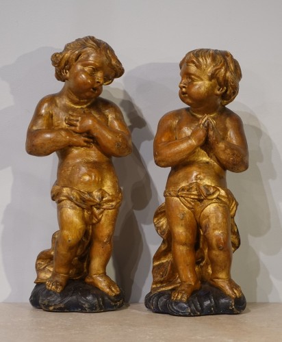  Pair of Putti in gilded wood, 18th century - Louis XV