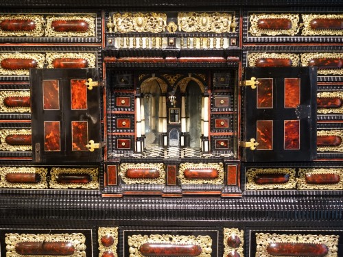Cabinet Anversois de grandes dimensions, d'époque XVIIe - Gérardin et Cie