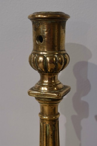 Bougeoir Renaissance en bronze – circa 1580 - Luminaires Style Renaissance