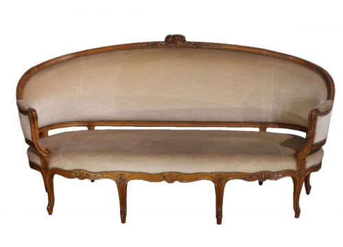 Louis XV sofa in walnut, attributed to Sébastien Carpantier