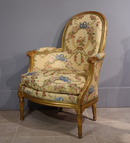 Sièges Fauteuil & Bergère - Bergère bois doré époque Louis XVI estampillée G. BOUCAULT