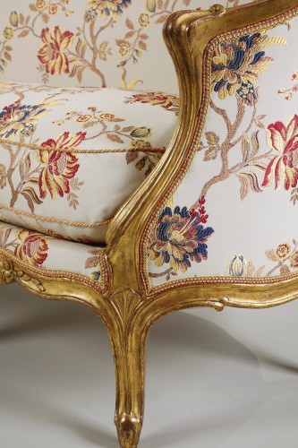 Paire de canapés corbeille en veilleuse Attribuée à Louis Delanois - Sièges Style Louis XV