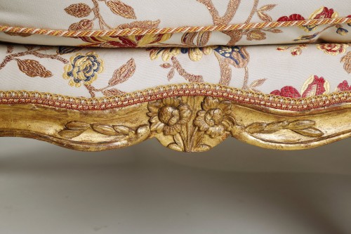 Antiquités - Pair of Louis XV sofas  Attributed To Louis Delanois