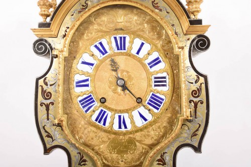 Horlogerie Pendule - Pendule tête de poupée Louis XIV Caisse Attribuée à Boulle mouvement signé Ourry