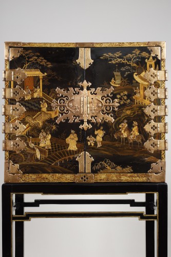 Cabinet d’époque Edo  XVIIIe siècle - Galerie Gilles Linossier