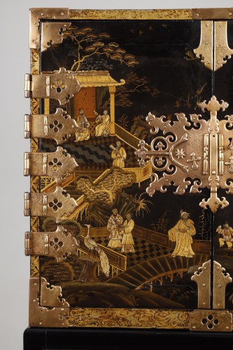 Antiquités - Cabinet d’époque Edo  XVIIIe siècle
