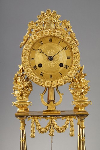 Pendule portique d'époque Directoire - Horlogerie Style Directoire