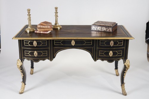 Regency period desk in ebony - 