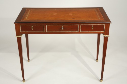 Small Flat Mahogany Desk Louis XVI - Furniture Style Louis XVI