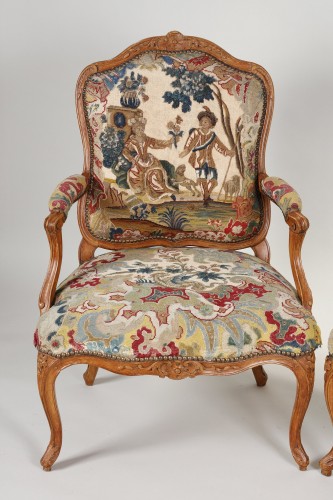 Sièges Fauteuil & Bergère - Suite de quatre fauteuils à la Reine Estampillés de Bauve