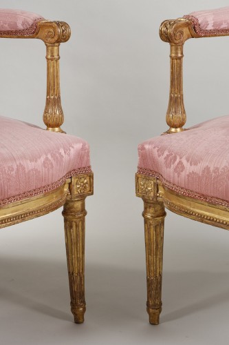 XVIIIe siècle - Paire de fauteuils cabriolets attribués à Georges Jacob