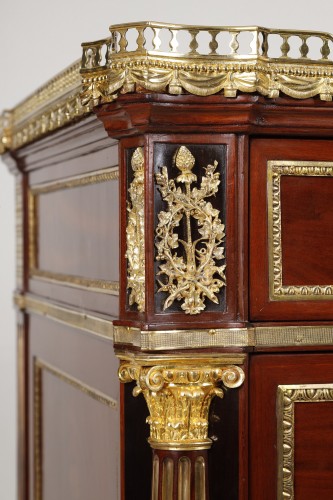 Furniture  - Louis XVI Commode Attributed To Molitor