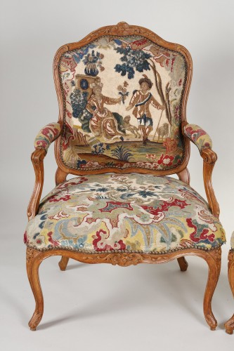 Sièges Fauteuil & Bergère - Suite de 4 fauteuils à La Reine Estampillés de Bauve