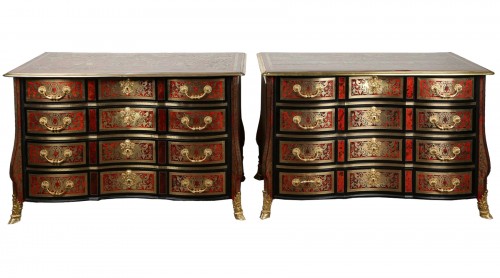 Pair of chests of drawers in Boulle marquetry