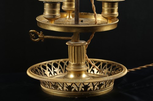 Louis XVI bouillotte lamp - 