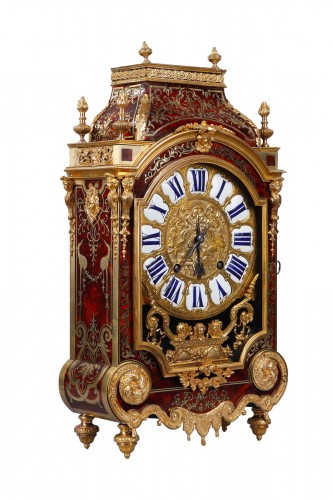 Pendule dite « religieuse »  en marqueterie Boulle d'écaille rouge