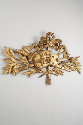Antiquités - Attributes Of Music In Golden Wood From The 18th Century